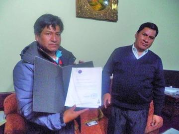 Gobernador entrega proyecto de ley seca a la Asamblea Departamental