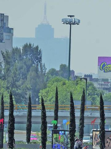 Levantan la alerta en México por  el esmog