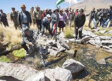 Anuncian campaña internacional en defensa de las aguas del Silala 