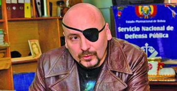 Tezanos es el primer funcionario gubernamental en ser defensor