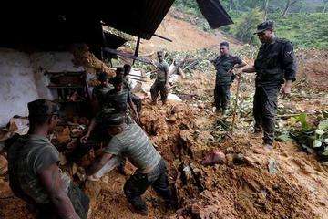 Fuertes lluvias dejan decenas de  desaparecidos en Sri Lanka