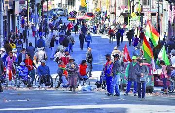 Caravana baja su pretensión sobre bono mensual
