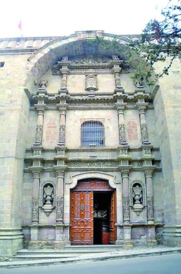 Enkuentro Escénico actúa hoy y mañana en Potosí