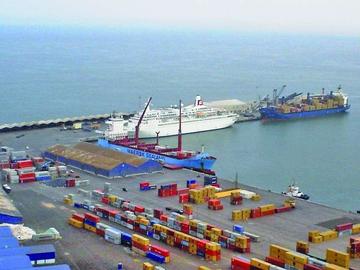 El Gobierno denuncia un nuevo incremento en tarifas portuarias