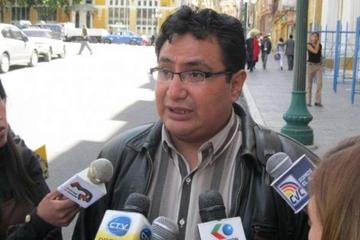 Diputado opositor vuelve tras diez meses de suspensión