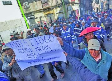 El Alto: esperan informe para sancionar a maestros que acataron el paro