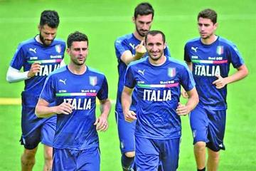 Italia está pendiente del regreso de Candreva