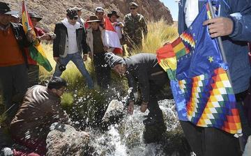 Evo Morales dijo que la estrategia de Bolivia frente a Chile no solo se limita a defender el Silala, sino va "más allá".