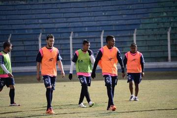 El equipo durante el trabajo de la víspera.