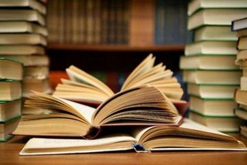 Reciben textos para anuario del ABNB