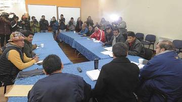 COB y Gobierno retoman diálogo por caso Enatex 