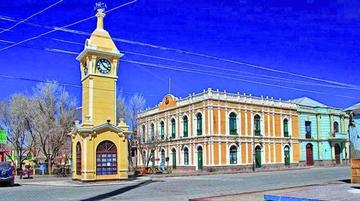 Impulsan presupuesto para preservar el reloj de Uyuni