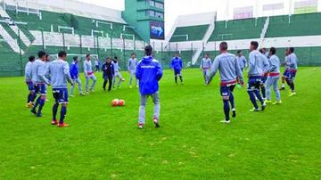 Bolívar es goleado por el cuadro de Banfield