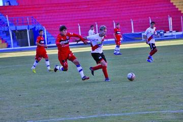 Nacional Potosí logra una victoria ante Universitario en su partido de prueba