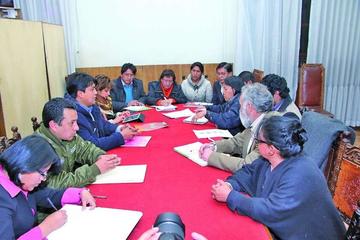 Mañana debaten sobre los convites