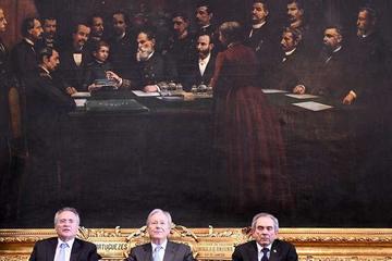 El presidente del Tribunal Supremo de Brasil, Ricardo Lewandowski (c), se reúne con el presidente del Senado.