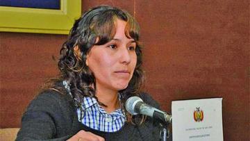Directora de Sedes denuncia falsificación de firma y sellos