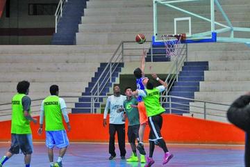 La Vieja Casona entrenará hoy, a las12:00, en el coliseo cerrado “Ciudad de Potosí”.