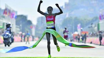 Sumsong da a Kenia el primer oro en maratón