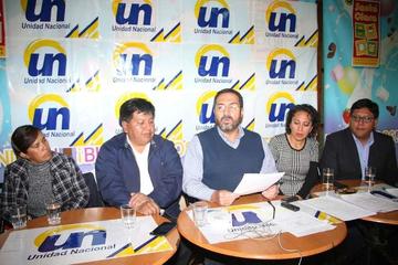 La conferencia de prensa en la que se anunció la sanción al concejal.