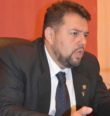 Jefe nacional del MNR está registrado en el libro de militantes del PDC