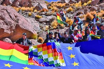 Asambleístas piden frenar juicio de Chile por las aguas del Silala
