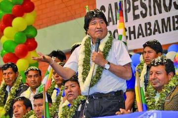 Anuncian recolección de firmas para la reelección de Evo Morales en 2019