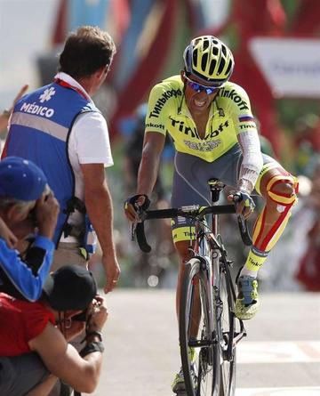 Contador tomará la salida pese a tener dolores