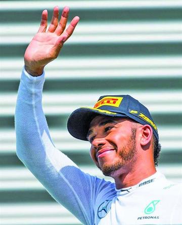 Hamilton: “solo perdí diez puntos”