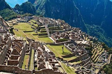 Habilitan otra salida para turistas de Machu Picchu