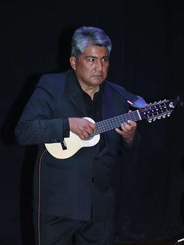 Comienza el ciclo de conciertos de charango
