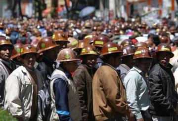 Dan vía libre a la sindicalización de los trabajadores asalariados en las cooperativas mineras.