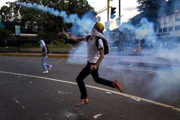 La oposición venezolana anuncia su marcha y exige ir al referendo