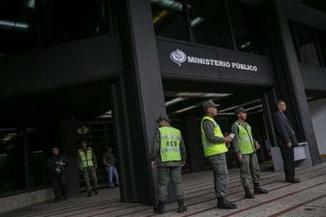 Gobierno de Venezuela inicia ataques contra un partido de la oposición
