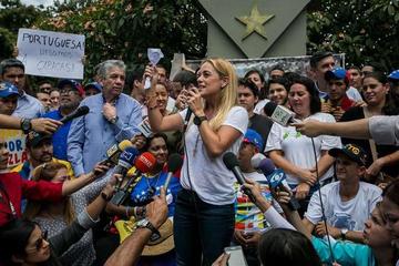 Maduro es denunciado por crímenes de lesa humanidad ante la CPI