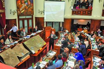 Interpelación devela plan para salvar con vida al viceministro