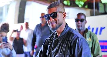 Usher recibe su estrella en el Paseo de  la Fama