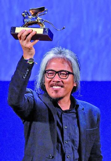 El filipino  Lav Diaz  gana premio en Venecia