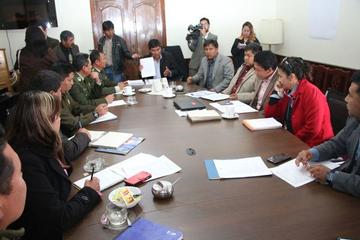 La reunión para definir las acciones contra el tráfico de menores.