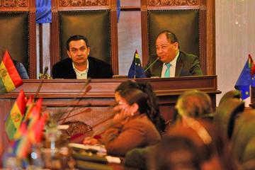 Romero: solo funciona  el 36 % de los vehículos de la Policía Boliviana