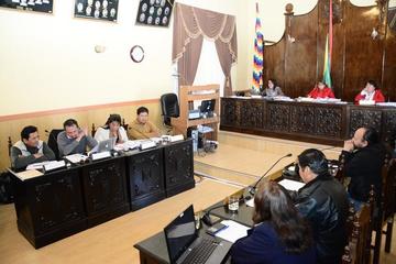 Concejo no puede otorgar derechos  