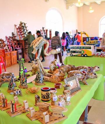 Abre la IV Feria Artesanal Productiva y Exposición