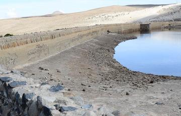 Aapos reduce a 90 litros por segundo la distribución del agua potable