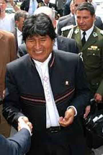Morales esperaba sólo una llamada telefónica del presidente colombiano