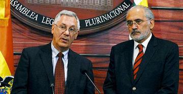 Los expresidentes Eduardo Rodríguez Veltzé y Carlos Mesa Gisbert.