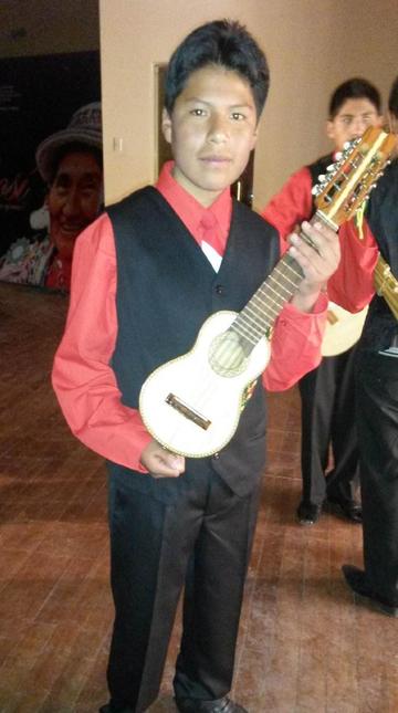 Limberth Kevin Garnica actúa esta noche.