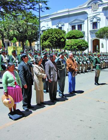 Homenajean  al patriota Vicente Camargo