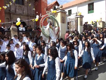 La parada ante la imagen patrona de la juventud potosina.