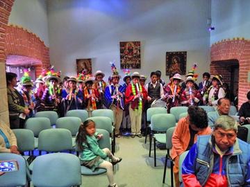 Estudiantes del Nogales presentan su primer disco “Bailando tarqueada”