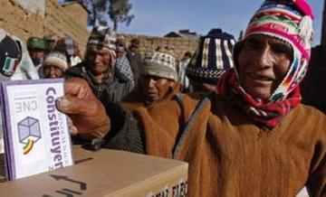 Destacan participación de la sociedad en democracia
